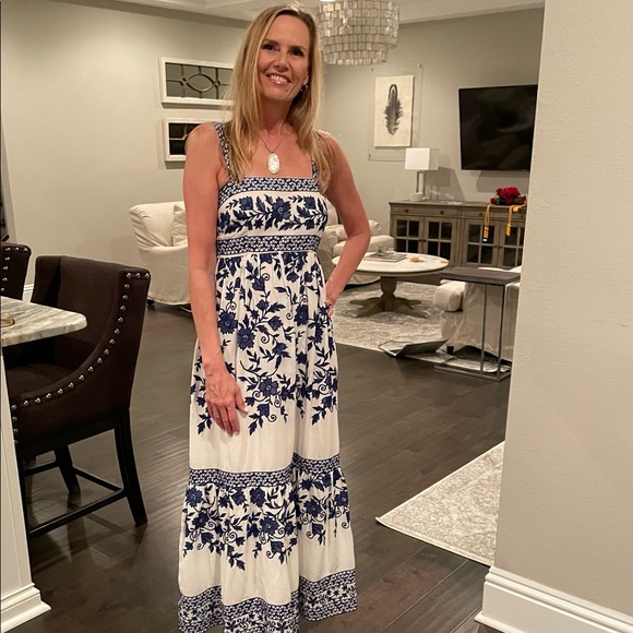 Meet your Posher, Carla - Picture 2 of 6